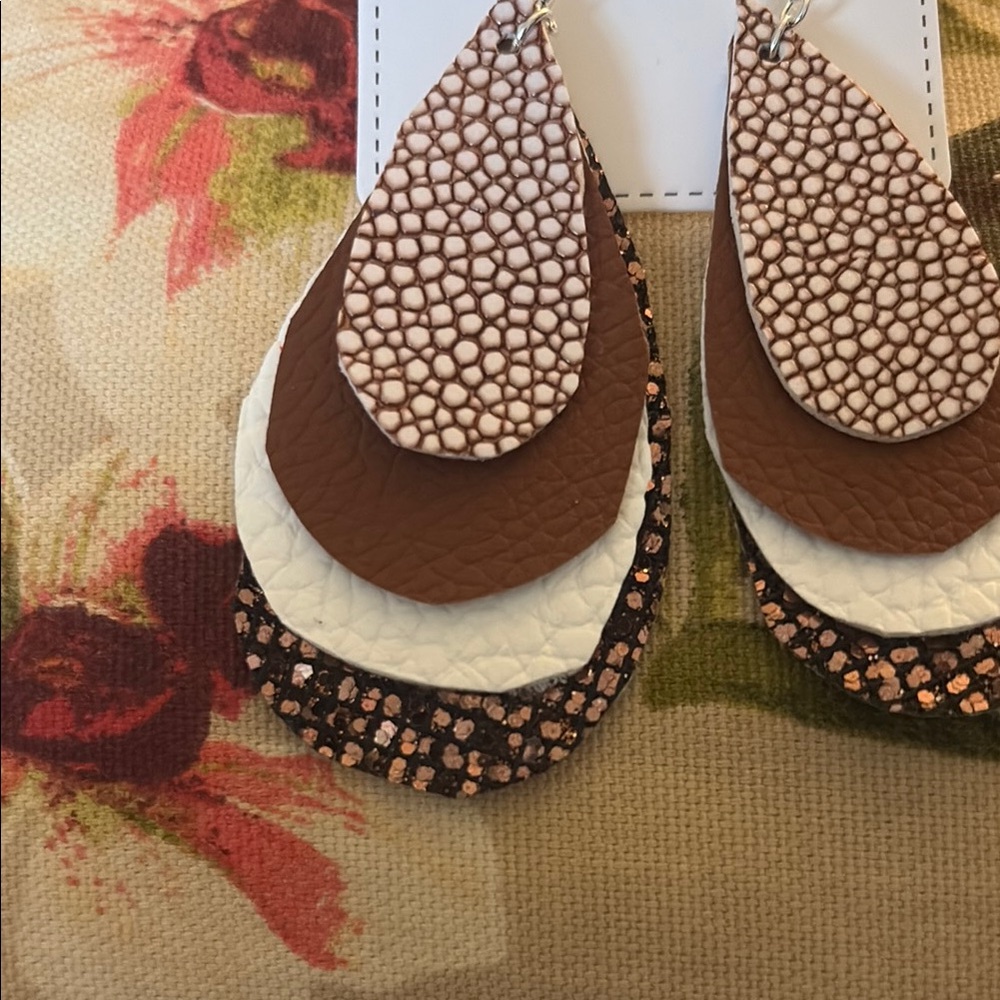 Handmade Brown & White Layered Earrings - Picture 2 of 3
